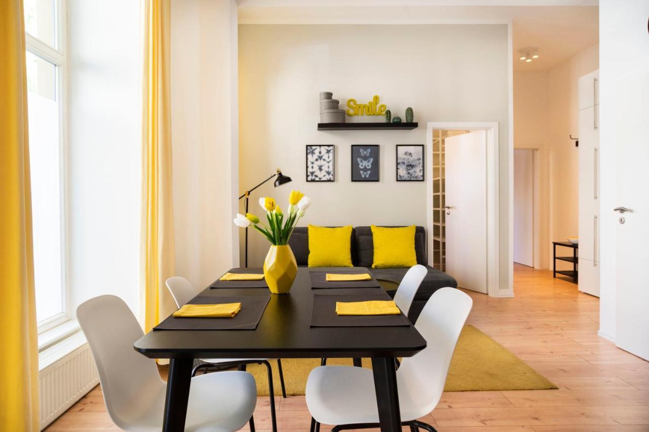 Modern 4 Bedroom In - Charlottenburg Appartamento Berlino