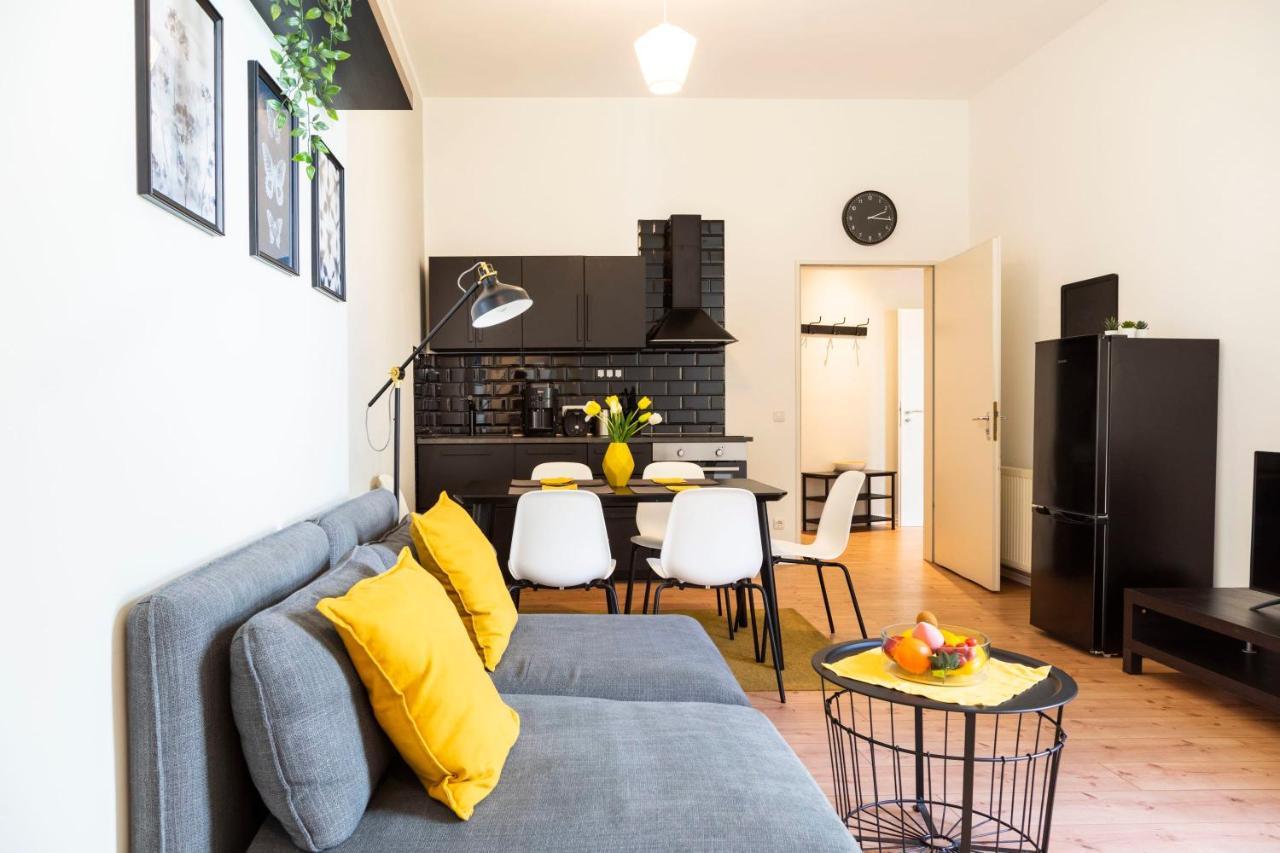 Modern 4 Bedroom In - Charlottenburg Appartamento Berlino
