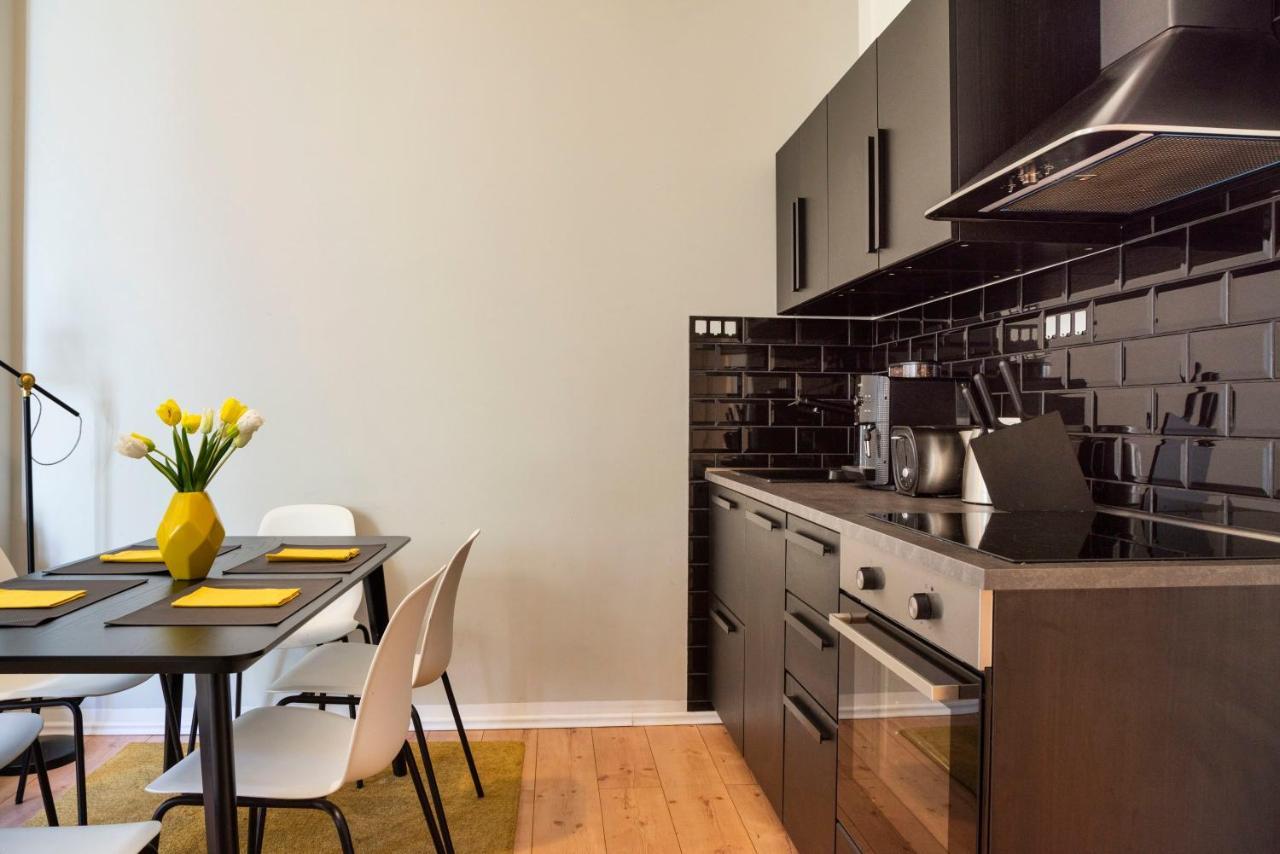 Modern 4 Bedroom In - Charlottenburg Appartamento *