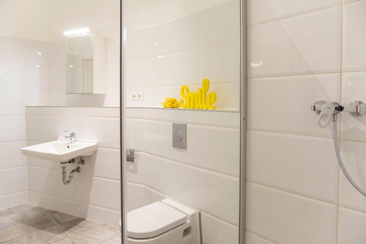 Modern 4 Bedroom In - Charlottenburg